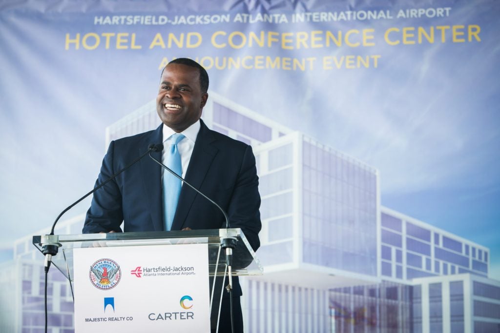 Mayor announces plans for 4-star hotel at ATL