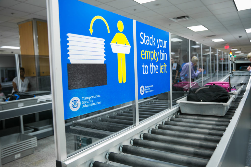 © 2017 Decisive Moment Events, Hartsfield-Jackson Atlanta International Airport - Annual Report Images